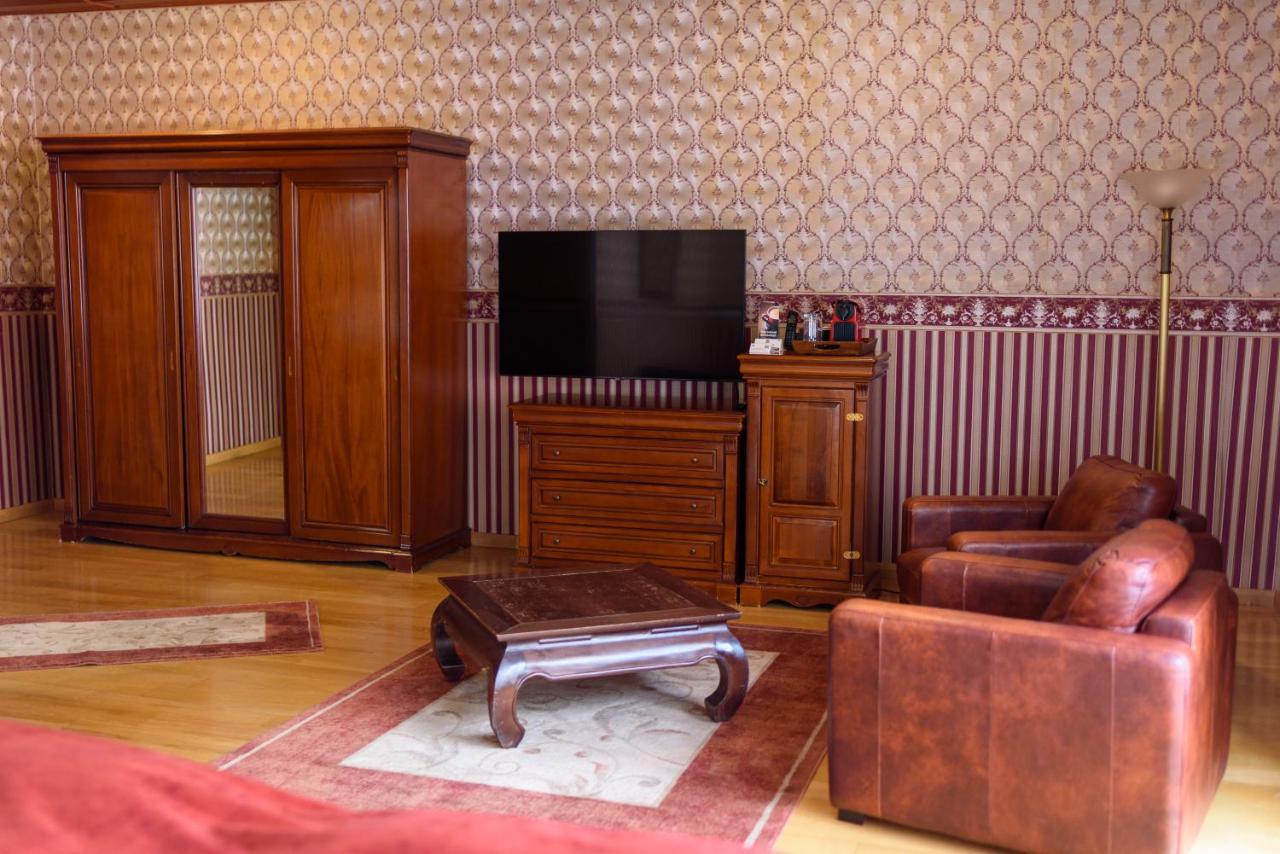 Boutique Hotel Casa Emil Brassópojána Kültér fotó