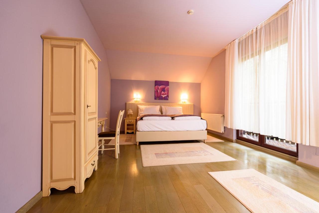 Boutique Hotel Casa Emil Brassópojána Kültér fotó