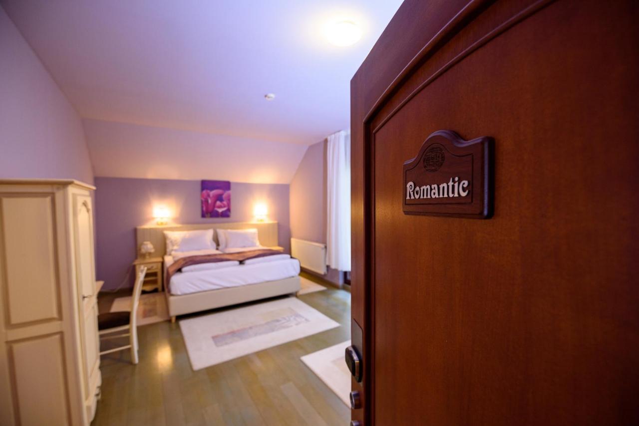Boutique Hotel Casa Emil Brassópojána Kültér fotó